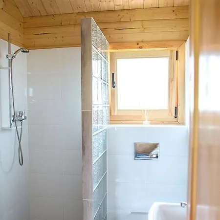 Krysiakowe Chatki Alojamento de Turismo Selvagem *