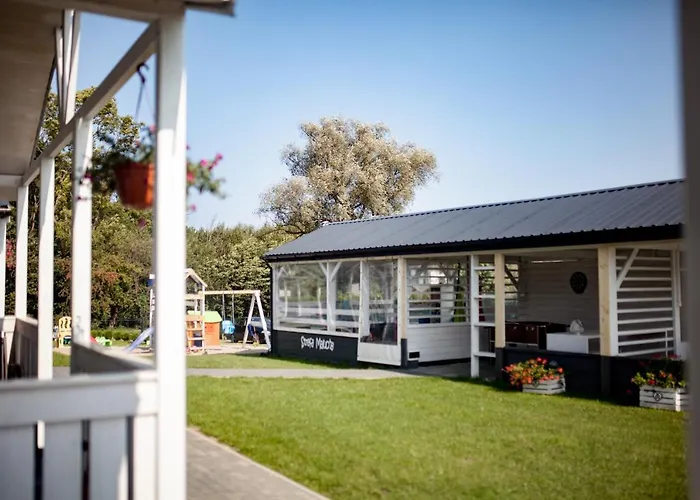 Krysiakowe Chatki ロッジ Gąski