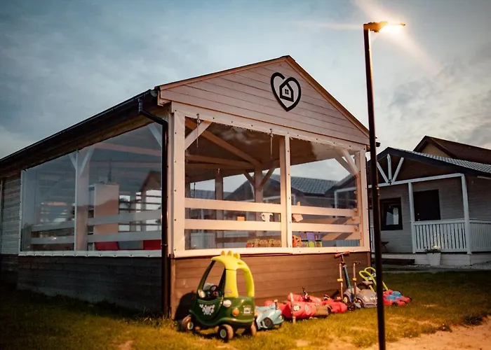 Krysiakowe Chatki ロッジ Gąski